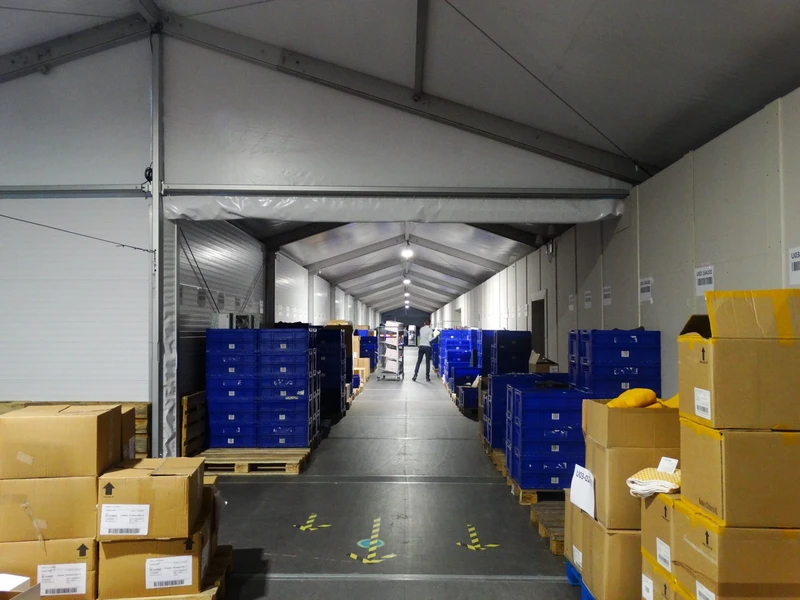Temporary distribution centre Hema