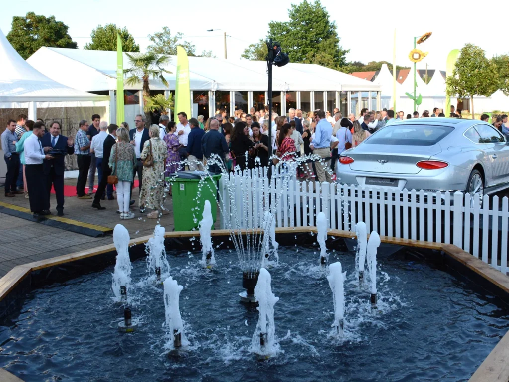 Tijdelijke festival accommodaties voor Wezel Culinair
